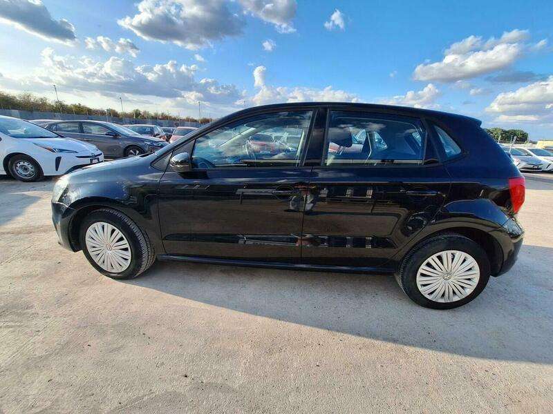 A 2014 VOLKSWAGEN POLO 1.2 TSI BlueMotion Tech Match A 2014 VOLKSWAGEN POLO 1.2 TSI BlueMotion Tech Match