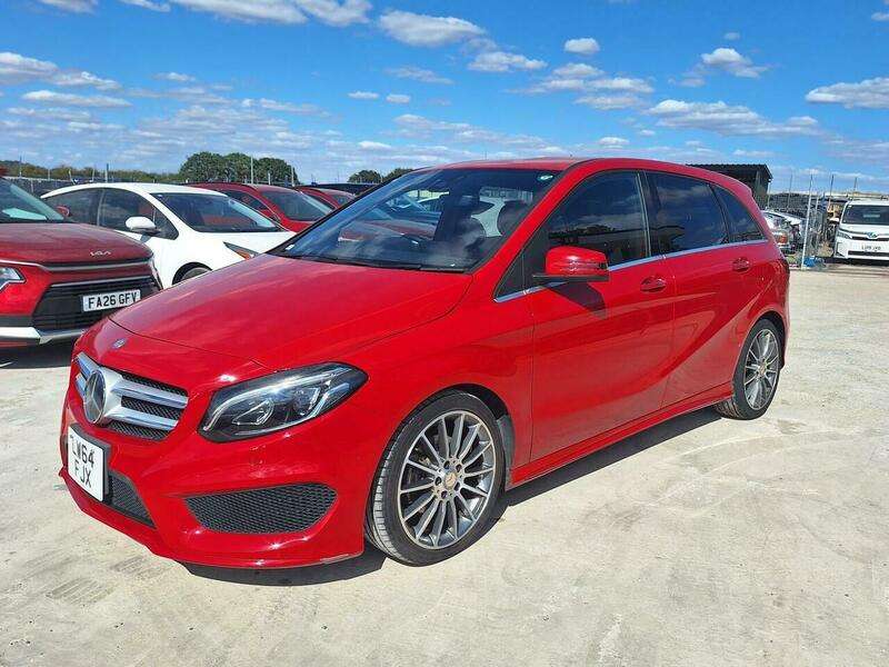 A 2015 MERCEDES-BENZ B CLASS 1.6 B180 Sport A 2015 MERCEDES-BENZ B CLASS 1.6 B180 Sport