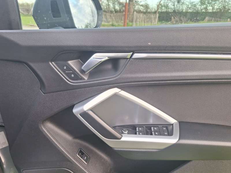 2019 AUDI Q3 2019 AUDI Q3