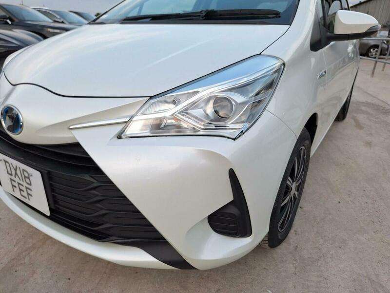2018 TOYOTA YARIS 2018 TOYOTA YARIS
