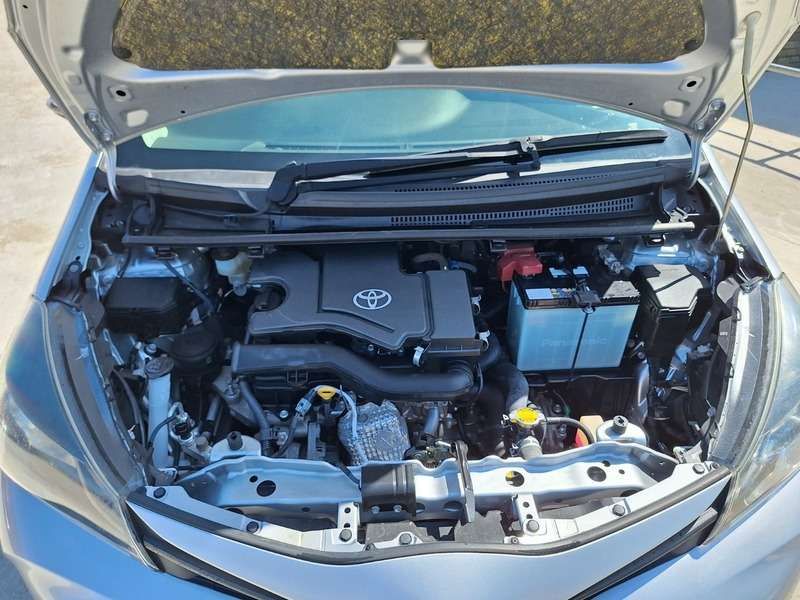 2015 TOYOTA 2015 TOYOTA