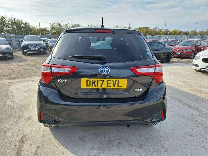2017 TOYOTA 2017 TOYOTA