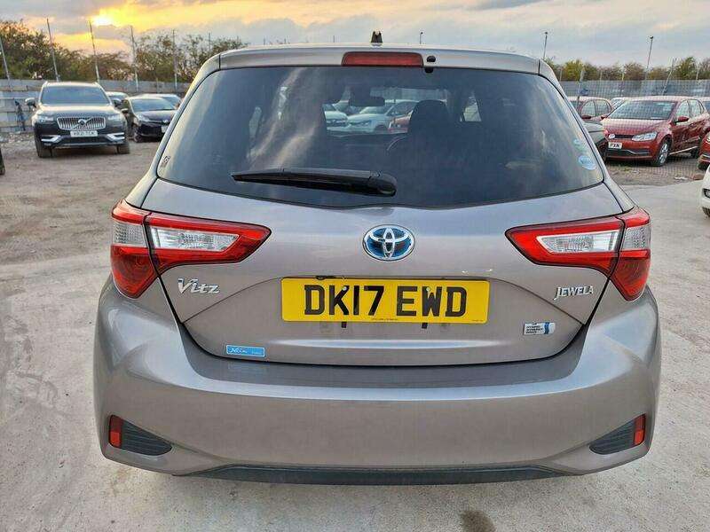 2017 TOYOTA 2017 TOYOTA