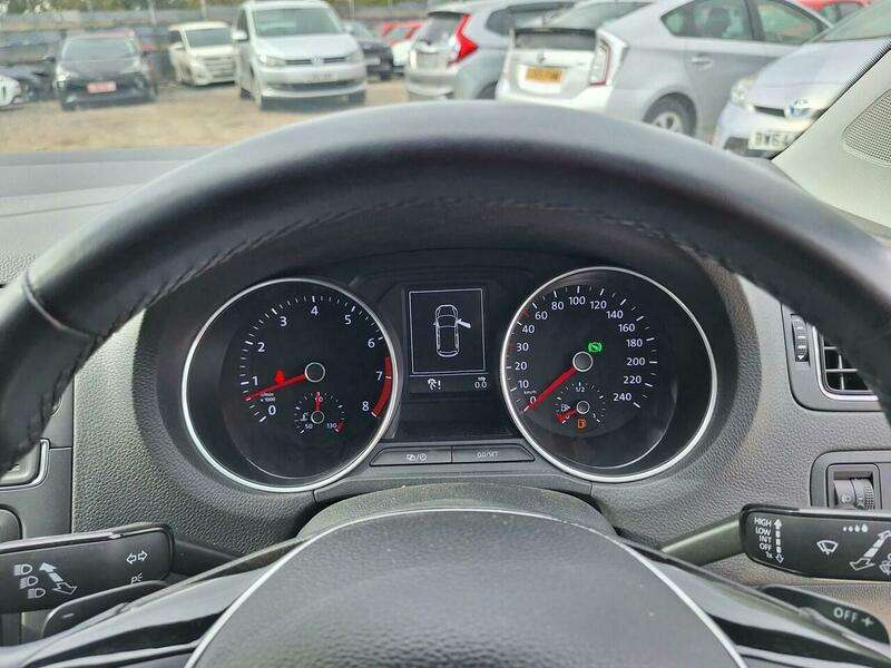 2015 VOLKSWAGEN POLO 2015 VOLKSWAGEN POLO