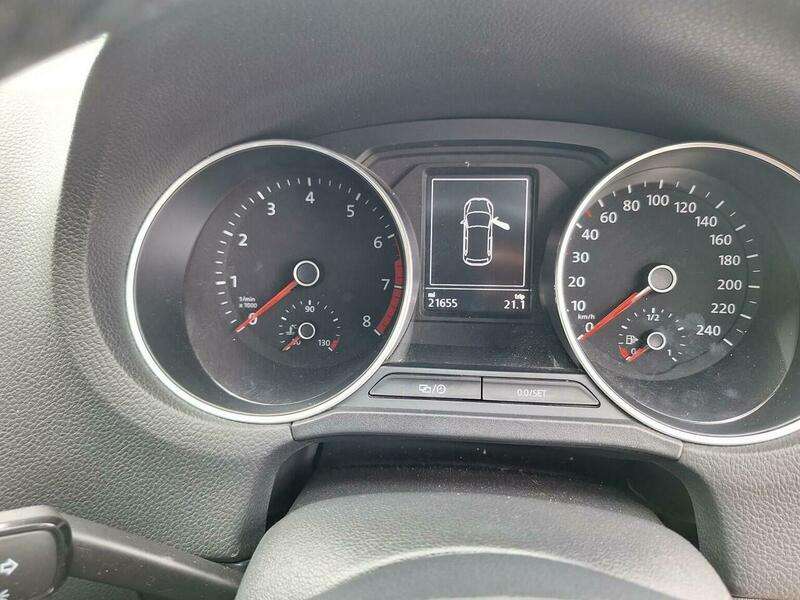 2015 VOLKSWAGEN POLO 2015 VOLKSWAGEN POLO