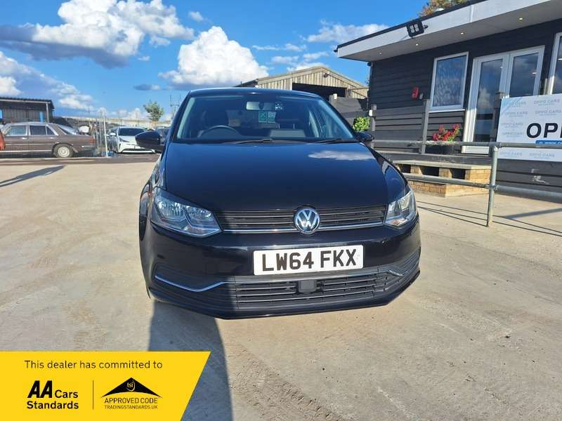 A 2014 VOLKSWAGEN POLO 1.2 TSI bluemotion Tech Match Edition A 2014 VOLKSWAGEN POLO 1.2 TSI bluemotion Tech Match Edition