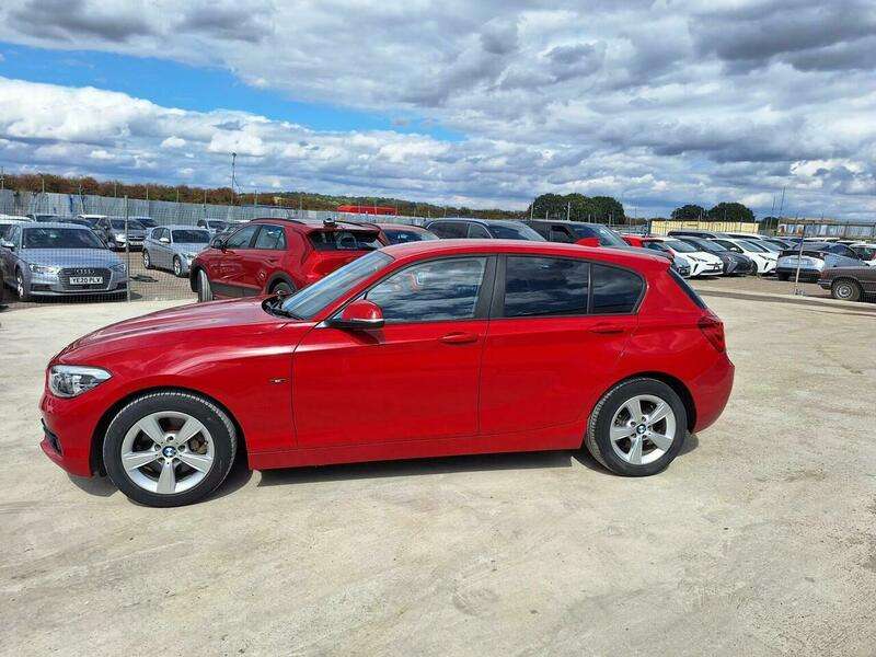 A 2015 BMW 1 SERIES 1.6 116i Sport A 2015 BMW 1 SERIES 1.6 116i Sport