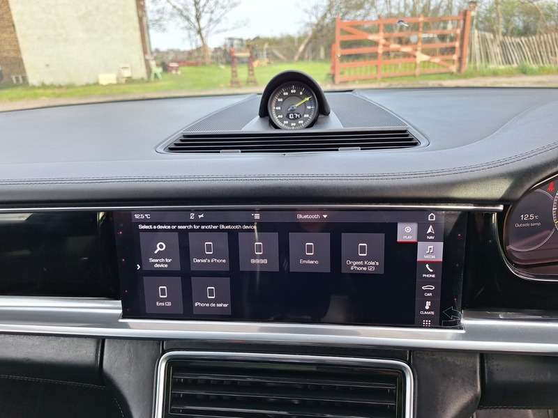 2019 PORSCHE PANAMERA 2019 PORSCHE PANAMERA