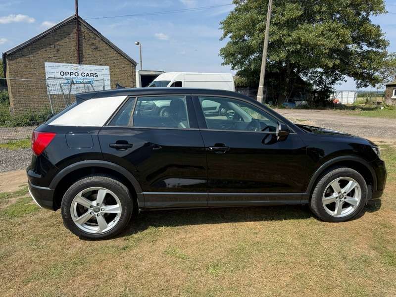 2019 AUDI Q2 2019 AUDI Q2