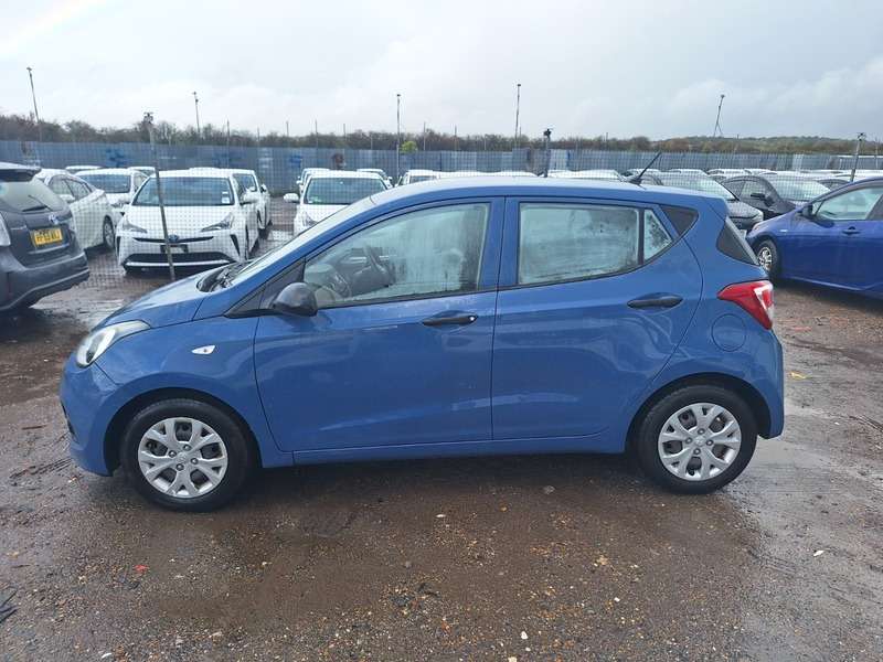 2016 HYUNDAI I10 2016 HYUNDAI I10