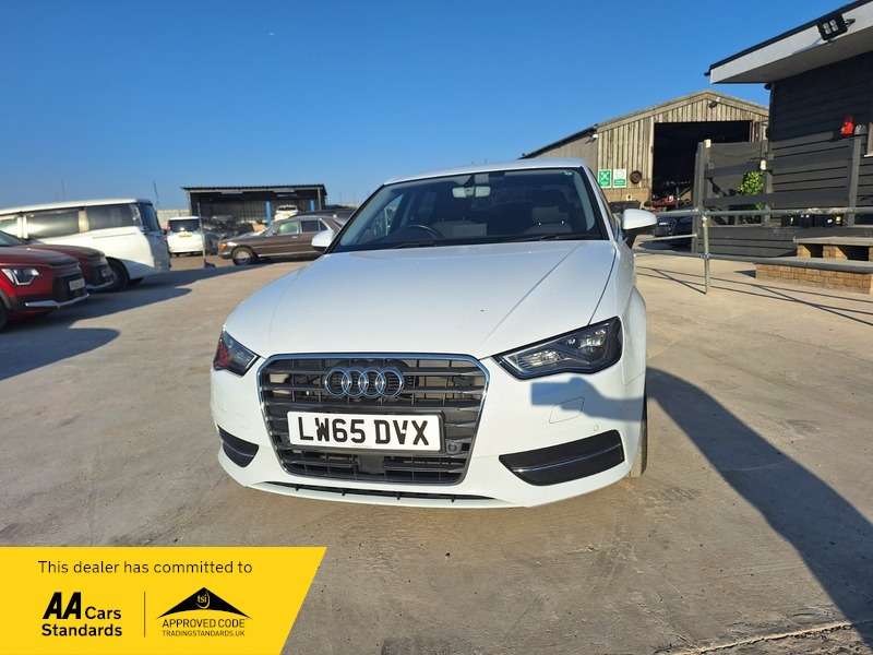 A 2015 AUDI A3 2.0 TFSI Sport A 2015 AUDI A3 2.0 TFSI Sport