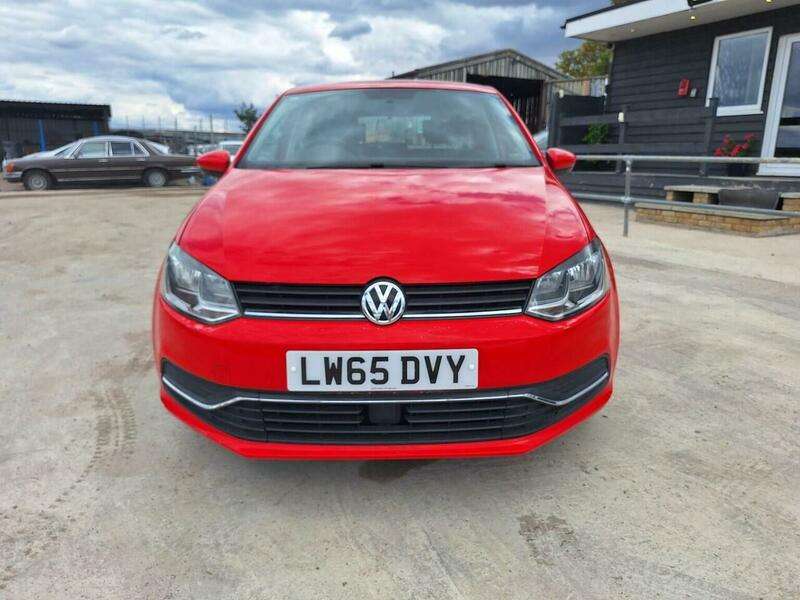 A 2015 VOLKSWAGEN POLO 1.2 TSI BlueMotion Tech Match A 2015 VOLKSWAGEN POLO 1.2 TSI BlueMotion Tech Match