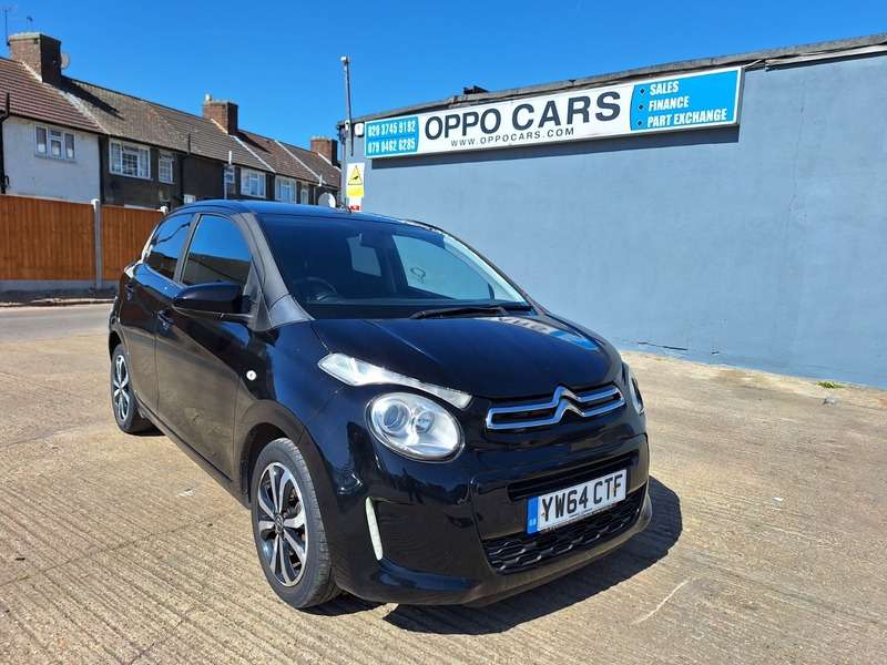 A 2015 CITROEN C1 1.2 PureTech Flair Hatchback 5dr Petrol Manual Euro 5 (Euro 5) (82 ps) A 2015 CITROEN C1 1.2 PureTech Flair Hatchback 5dr Petrol Manual Euro 5 (Euro 5) (82 ps)
