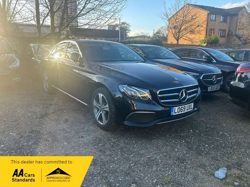A 2019 MERCEDES-BENZ E CLASS 2.0 E220d SE Saloon 4dr Diesel G-Tronic+ Euro 6 (s/s) (194 ps) A 2019 MERCEDES-BENZ E CLASS 2.0 E220d SE Saloon 4dr Diesel G-Tronic+ Euro 6 (s/s) (194 ps)