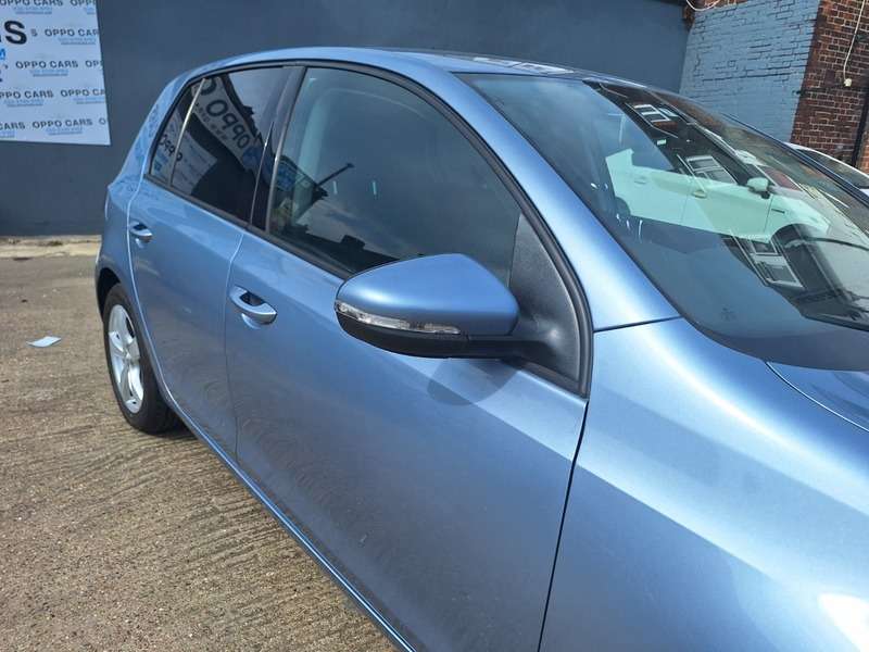 2011 VOLKSWAGEN GOLF 2011 VOLKSWAGEN GOLF