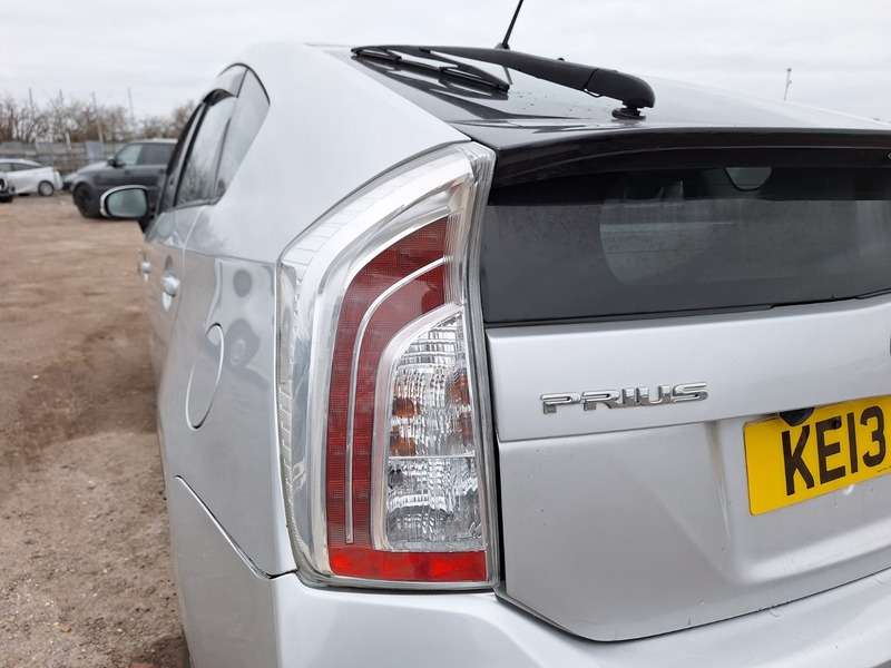 2013 TOYOTA PRIUS 2013 TOYOTA PRIUS