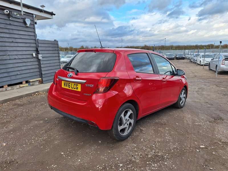 2016 TOYOTA YARIS 2016 TOYOTA YARIS