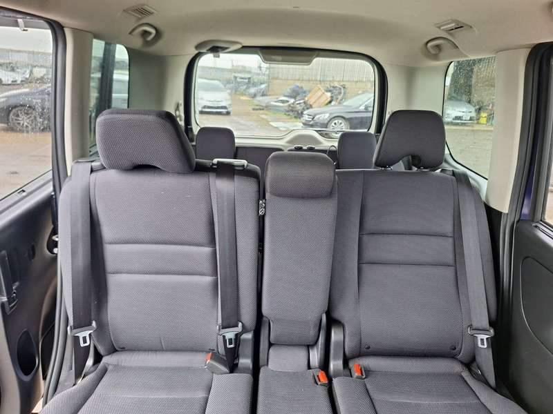 2018 NISSAN SERENA 2018 NISSAN SERENA