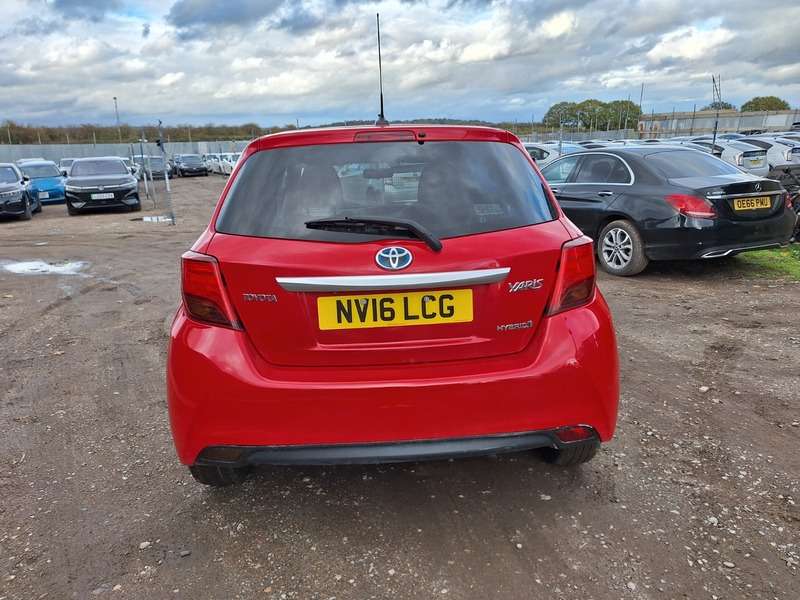 2016 TOYOTA YARIS 2016 TOYOTA YARIS