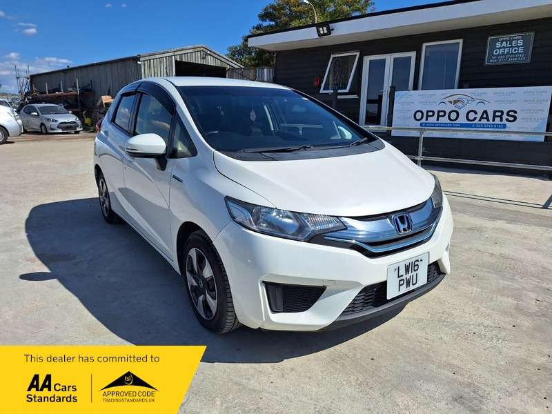 A 2016 HONDA JAZZ Hatchback (2015 - 2017) A 2016 HONDA JAZZ Hatchback (2015 - 2017)
