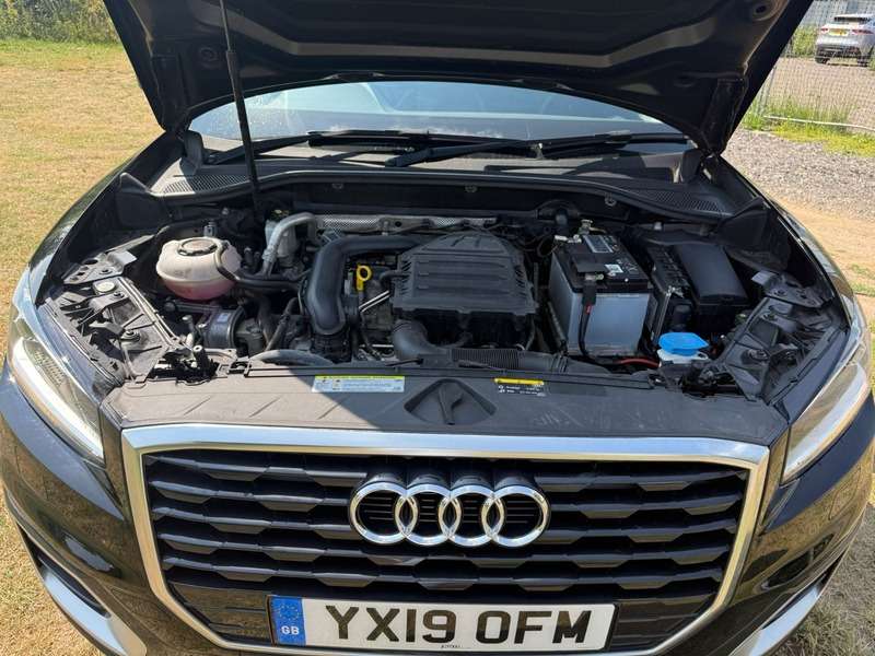 2019 AUDI Q2 2019 AUDI Q2