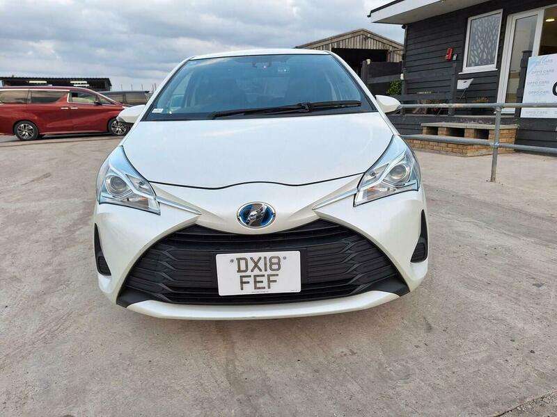 A 2018 TOYOTA YARIS 1.5 VVT-h Design A 2018 TOYOTA YARIS 1.5 VVT-h Design