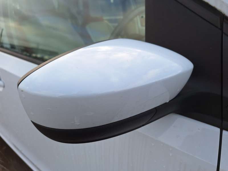 null VOLKSWAGEN UP null VOLKSWAGEN UP