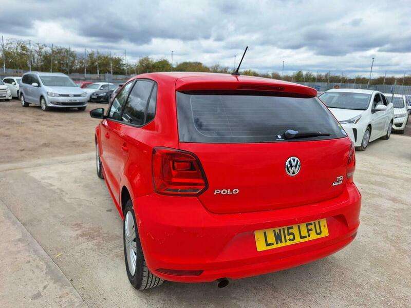 2015 VOLKSWAGEN POLO 2015 VOLKSWAGEN POLO