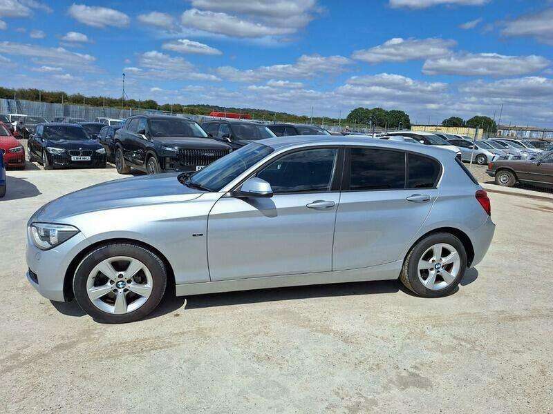 A 2014 BMW 1 SERIES 1.6 116i Sport A 2014 BMW 1 SERIES 1.6 116i Sport