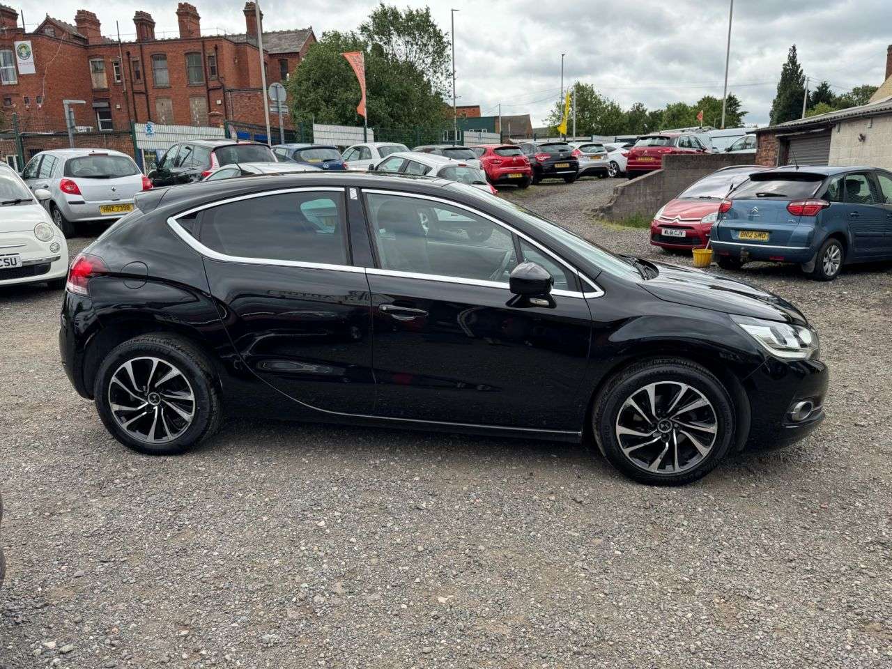 2016 DS AUTOMOBILES DS 4 2016 DS AUTOMOBILES DS 4