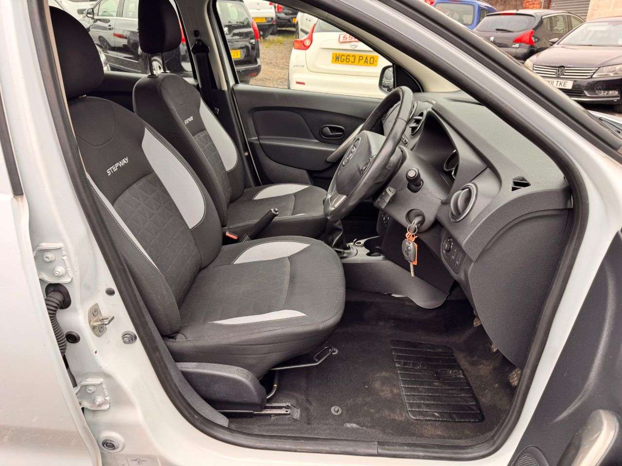 2015 DACIA SANDERO STEPWAY 2015 DACIA SANDERO STEPWAY