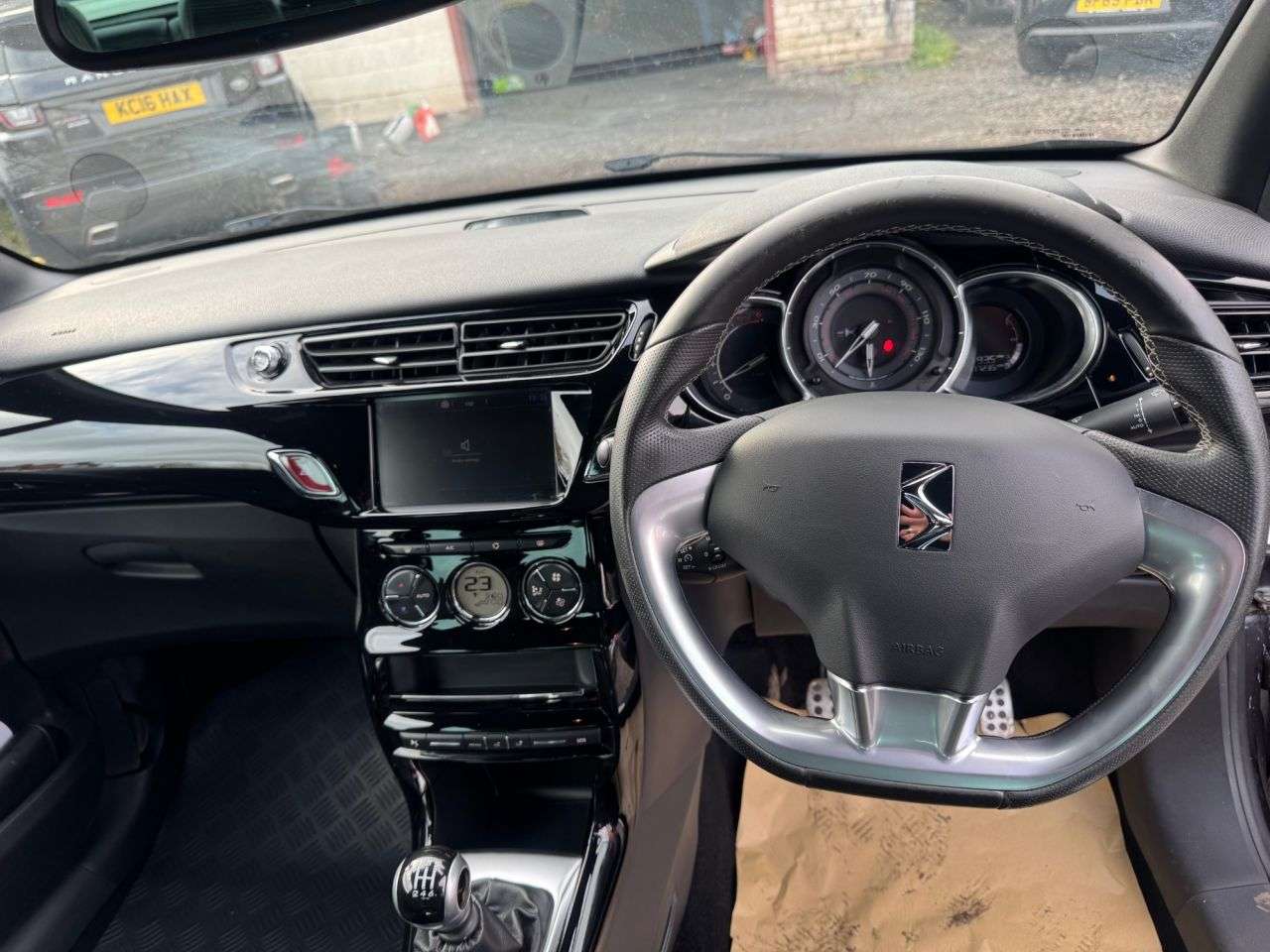 2016 DS AUTOMOBILES DS 3 2016 DS AUTOMOBILES DS 3