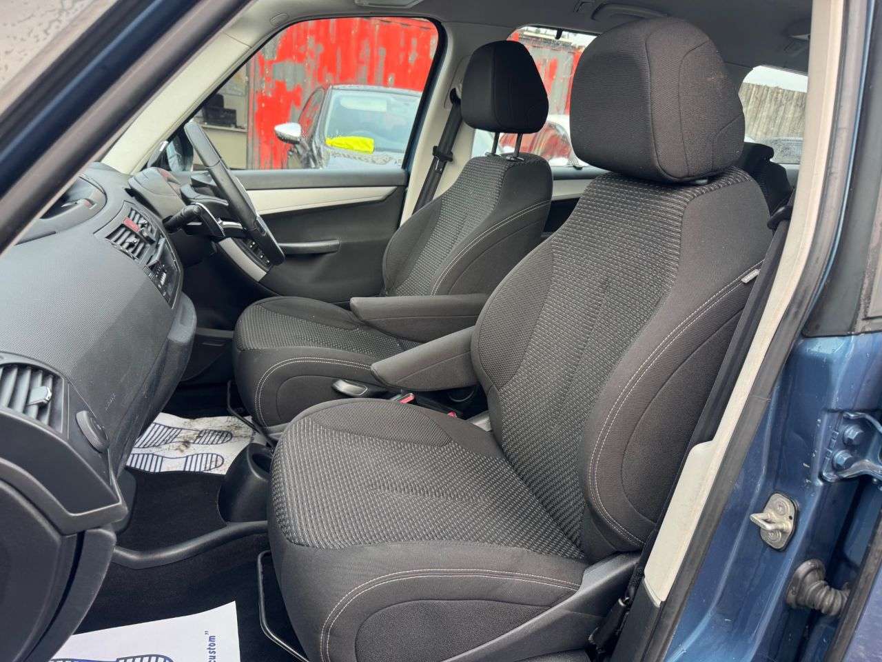 2011 CITROEN GRAND C4 PICASSO 2011 CITROEN GRAND C4 PICASSO