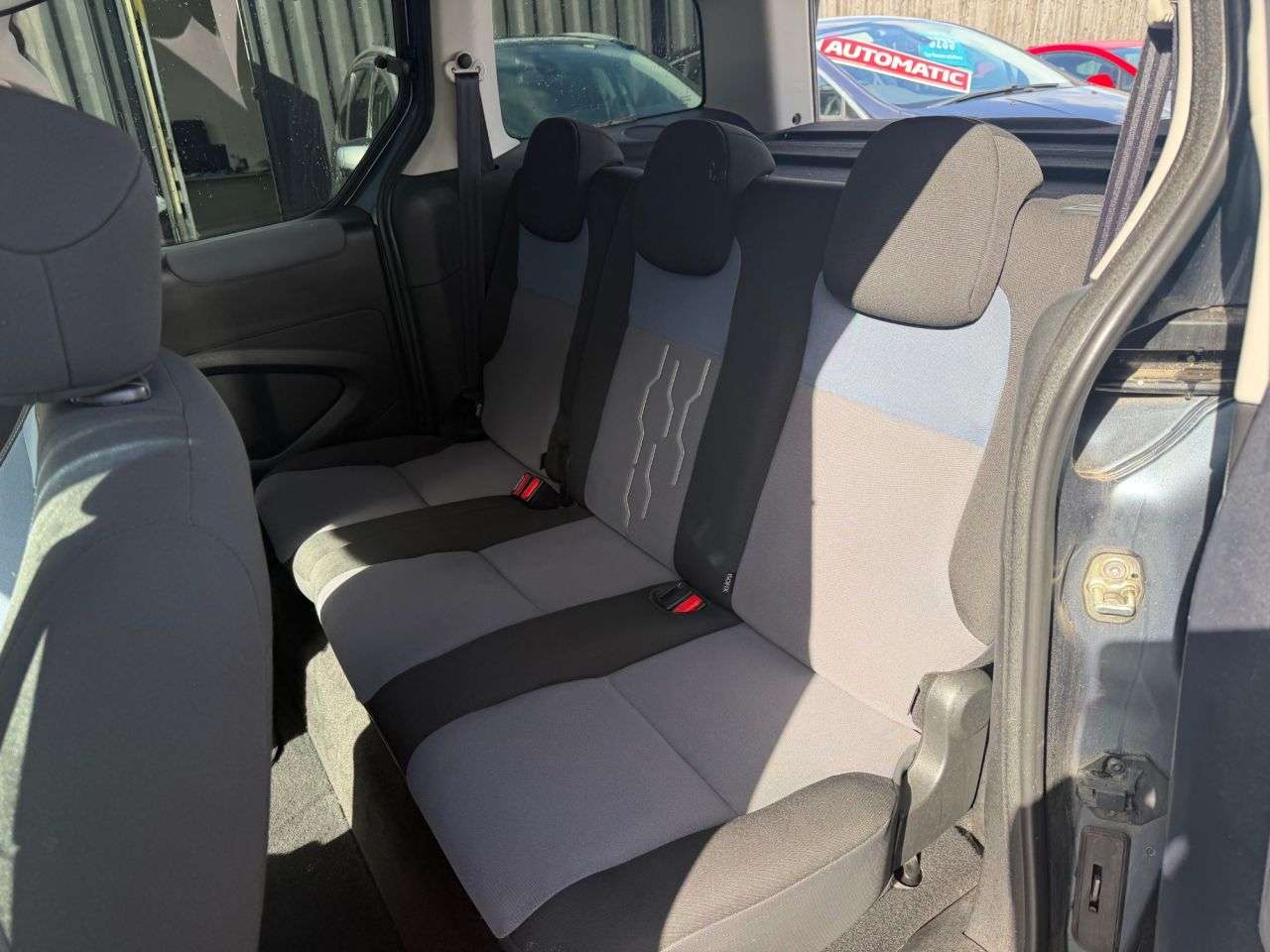 2012 PEUGEOT PARTNER TEPEE 2012 PEUGEOT PARTNER TEPEE