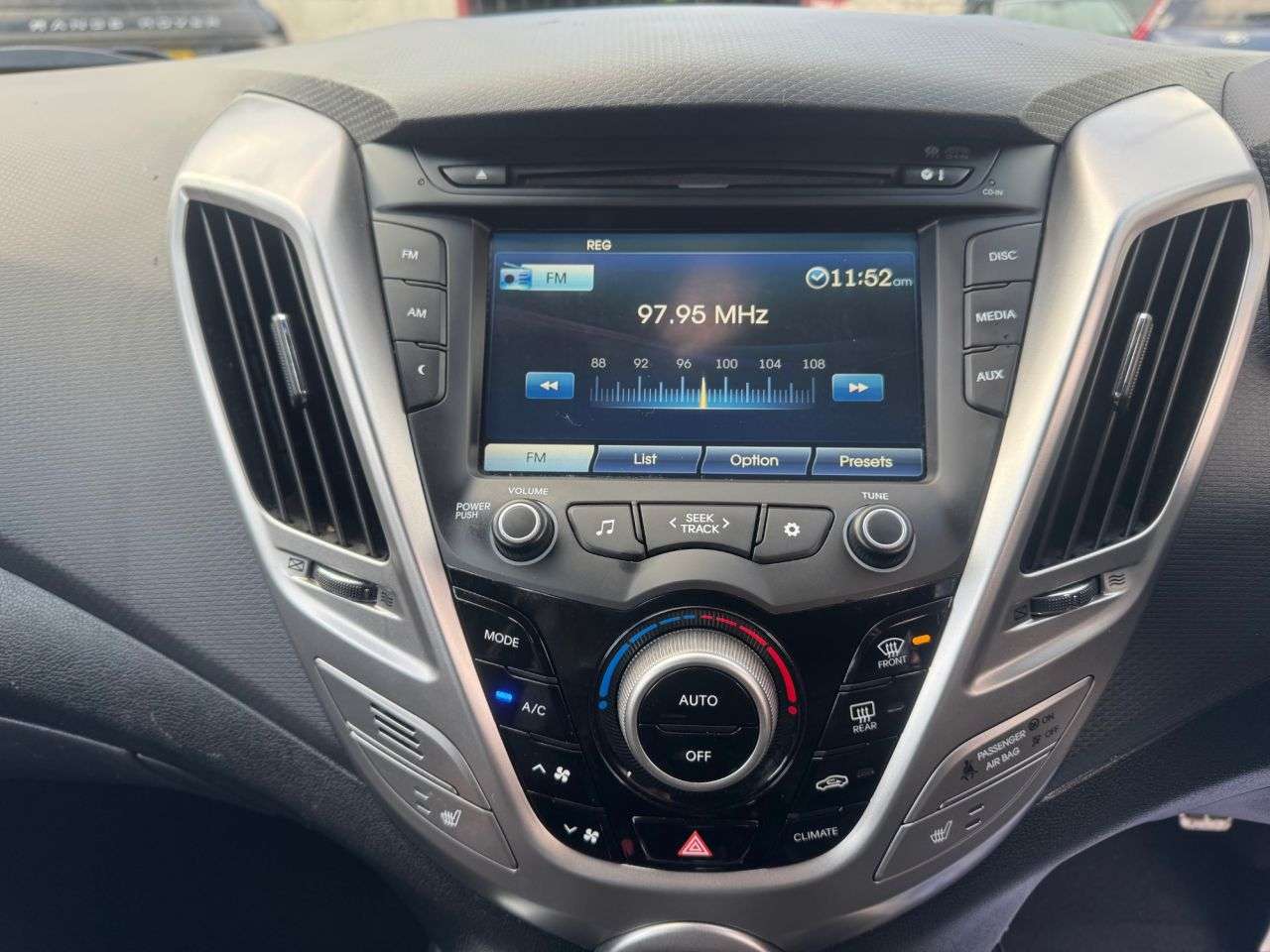 2013 HYUNDAI VELOSTER 2013 HYUNDAI VELOSTER