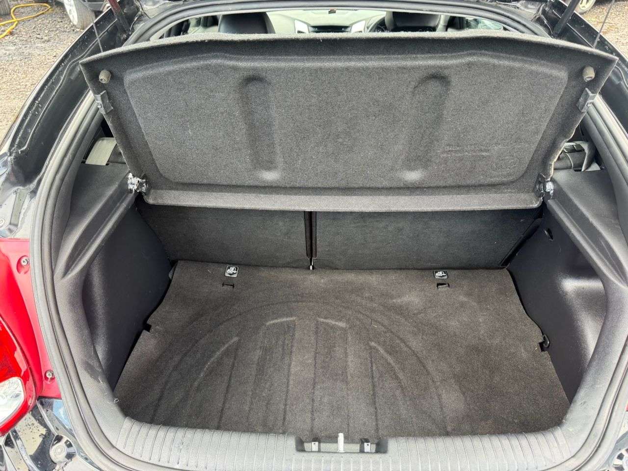 2013 HYUNDAI VELOSTER 2013 HYUNDAI VELOSTER