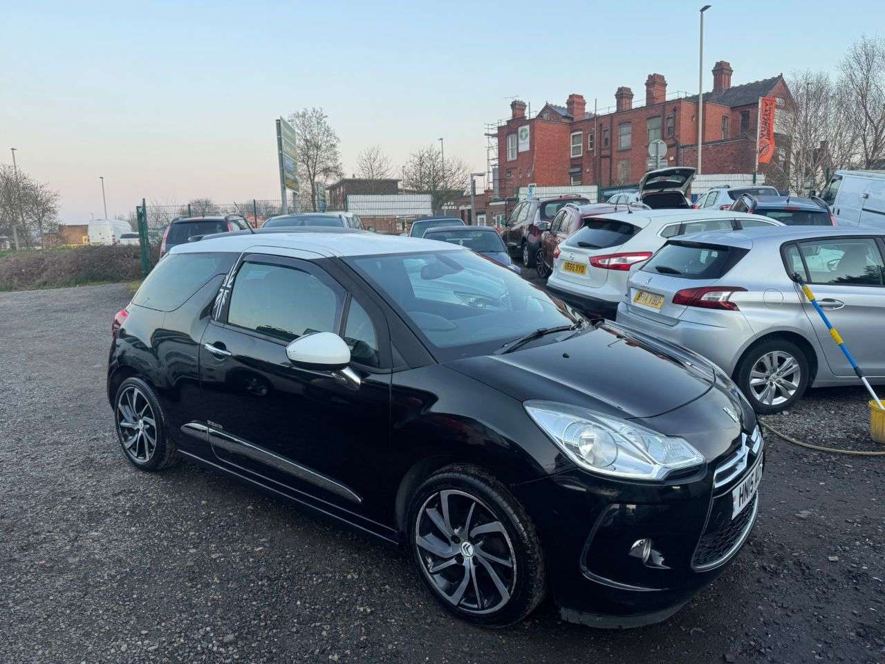 A 2015 CITROEN DS3 1.2 PureTech DStyle Plus Hatchback 3dr Petrol Manual Euro 6 (s/s) (110 ps) A 2015 CITROEN DS3 1.2 PureTech DStyle Plus Hatchback 3dr Petrol Manual Euro 6 (s/s) (110 ps)
