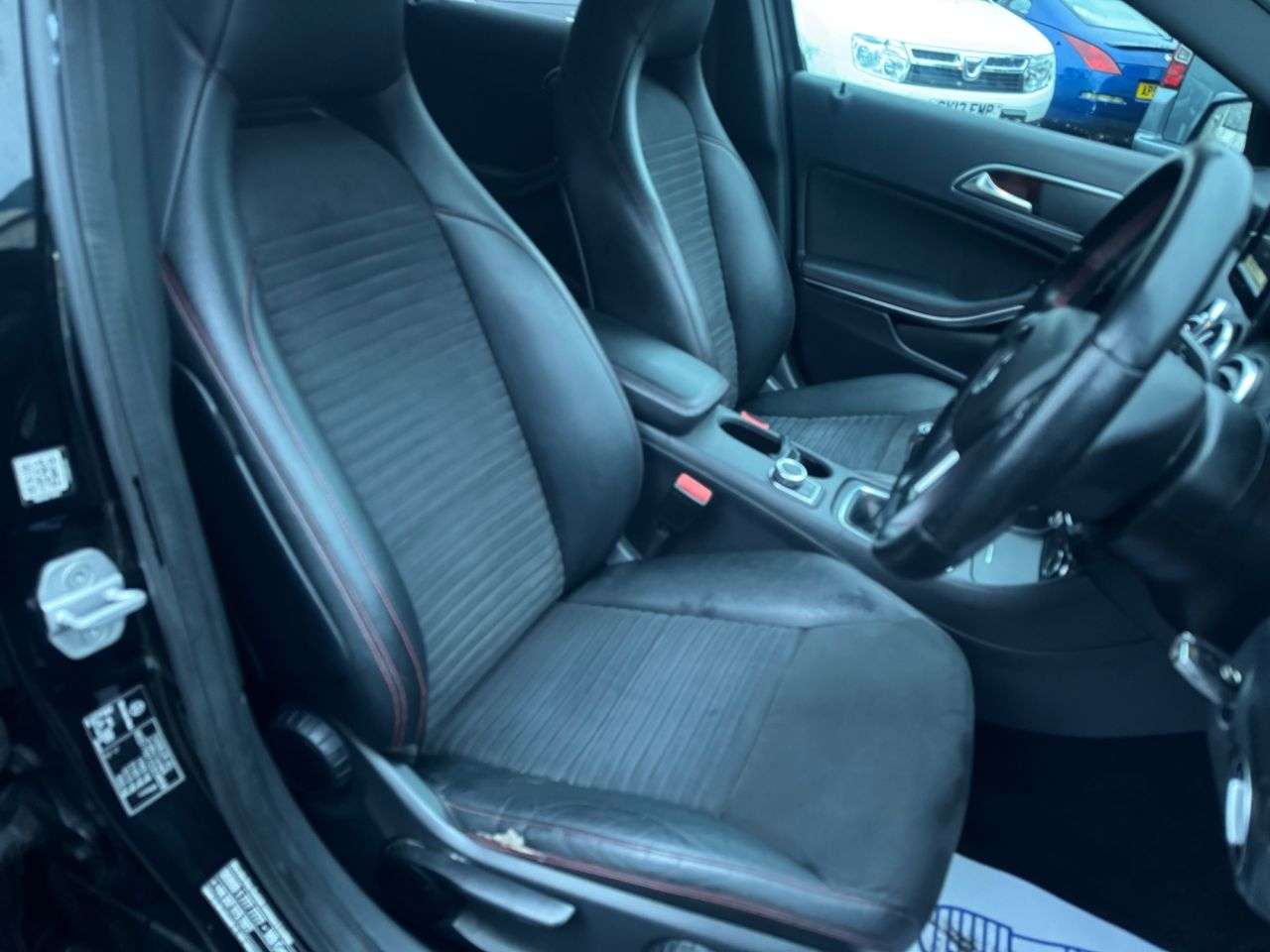 2014 MERCEDES-BENZ A-CLASS 2014 MERCEDES-BENZ A-CLASS