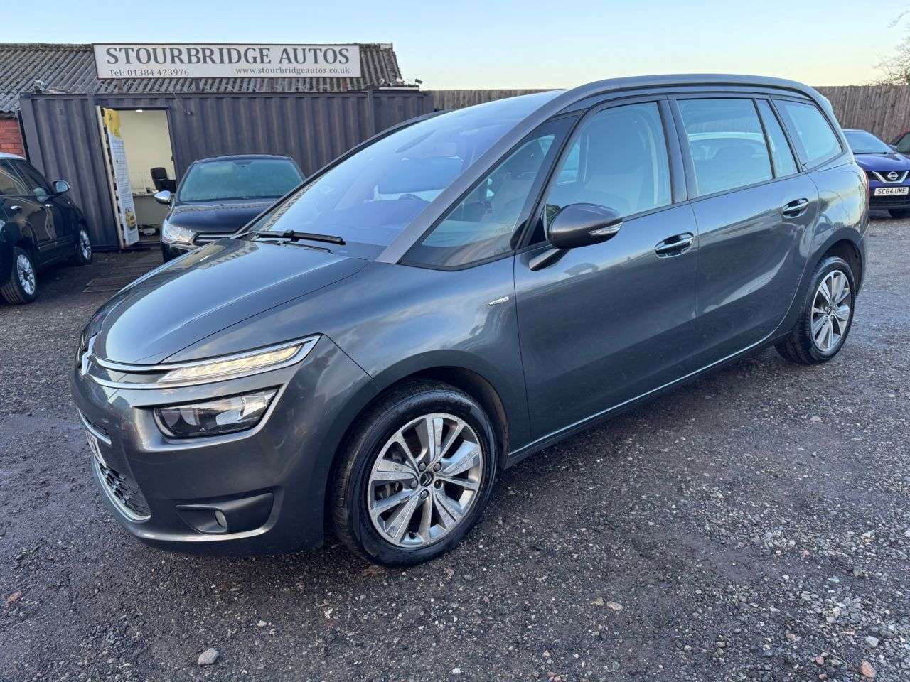 A 2014 CITROEN GRAND C4 PICASSO 1.6 e-HDi Airdream Exclusive MPV 5dr Diesel Manual Euro 5 (s/s) (115 ps) ** A 2014 CITROEN GRAND C4 PICASSO 1.6 e-HDi Airdream Exclusive MPV 5dr Diesel Manual Euro 5 (s/s) (115 ps) **