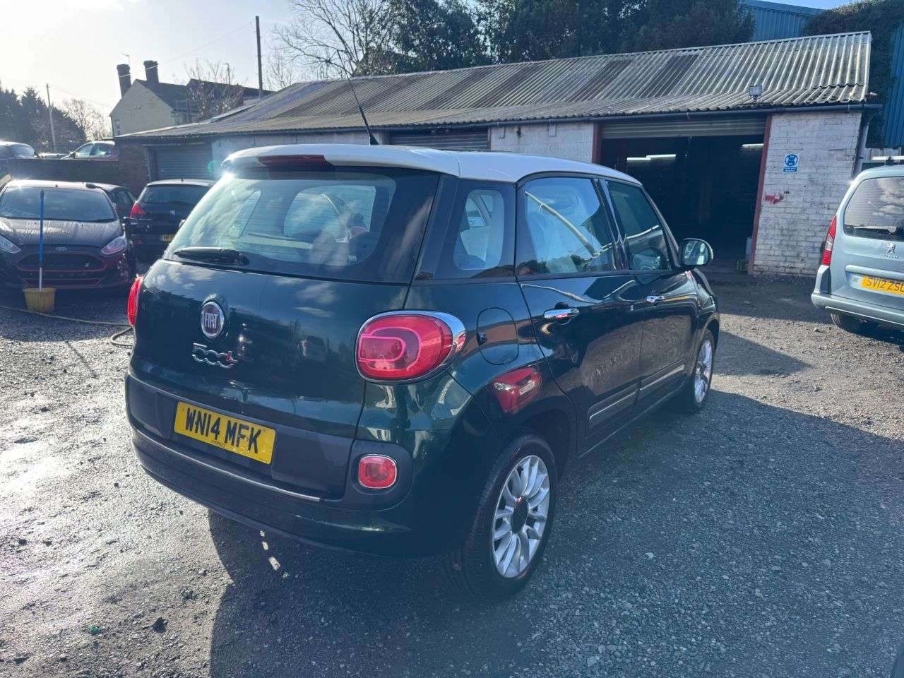 A 2014 FIAT 500L 1.3 MultiJet Lounge MPV 5dr Diesel Manual Euro 5 (s/s) (85 bhp) ** 3 Month A 2014 FIAT 500L 1.3 MultiJet Lounge MPV 5dr Diesel Manual Euro 5 (s/s) (85 bhp) ** 3 Month