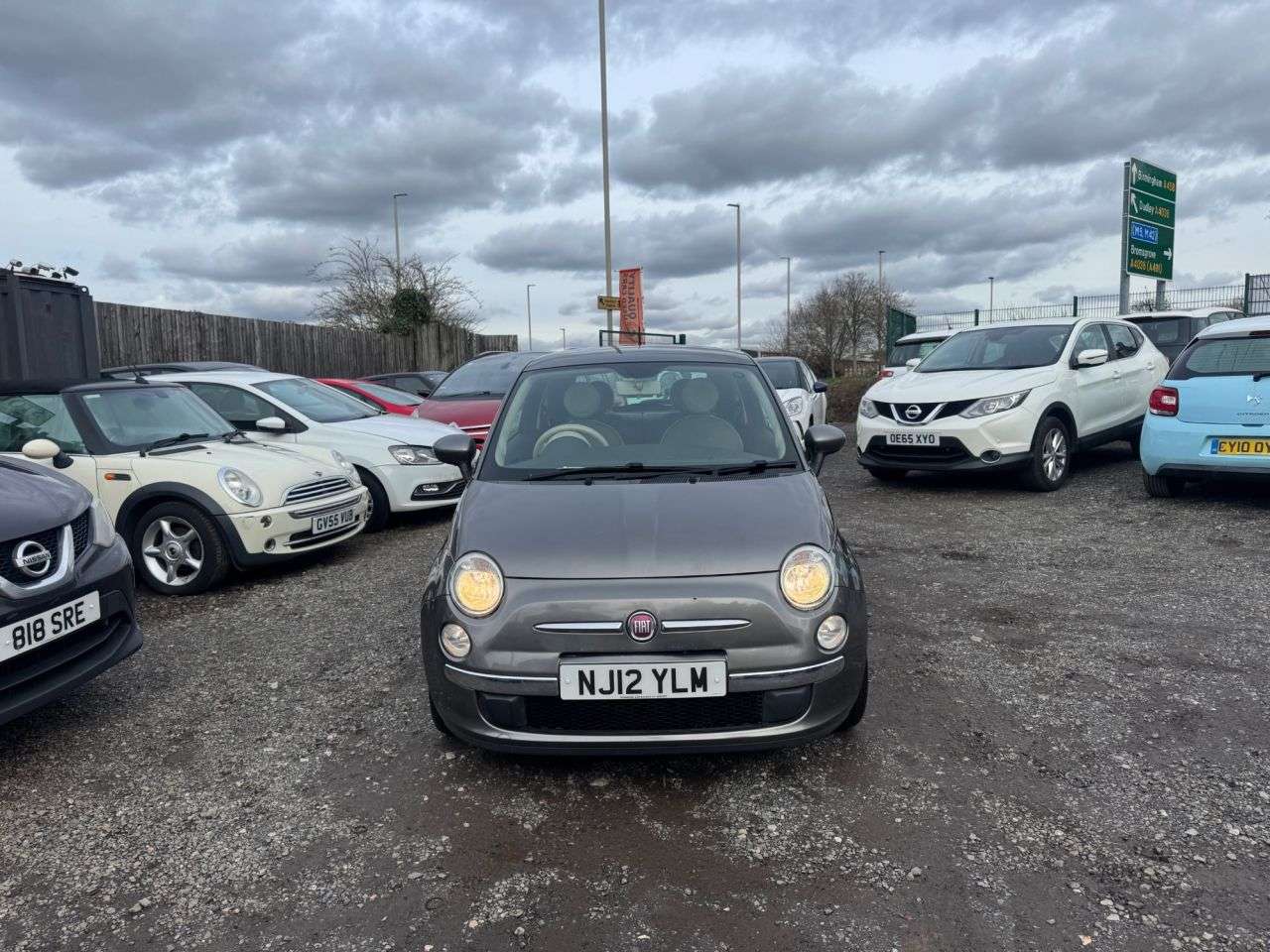 A 2012 FIAT 500 1.2 Lounge Hatchback 3dr Petrol Manual Euro 5 (s/s) (69 bhp) ** 3 Month War A 2012 FIAT 500 1.2 Lounge Hatchback 3dr Petrol Manual Euro 5 (s/s) (69 bhp) ** 3 Month War