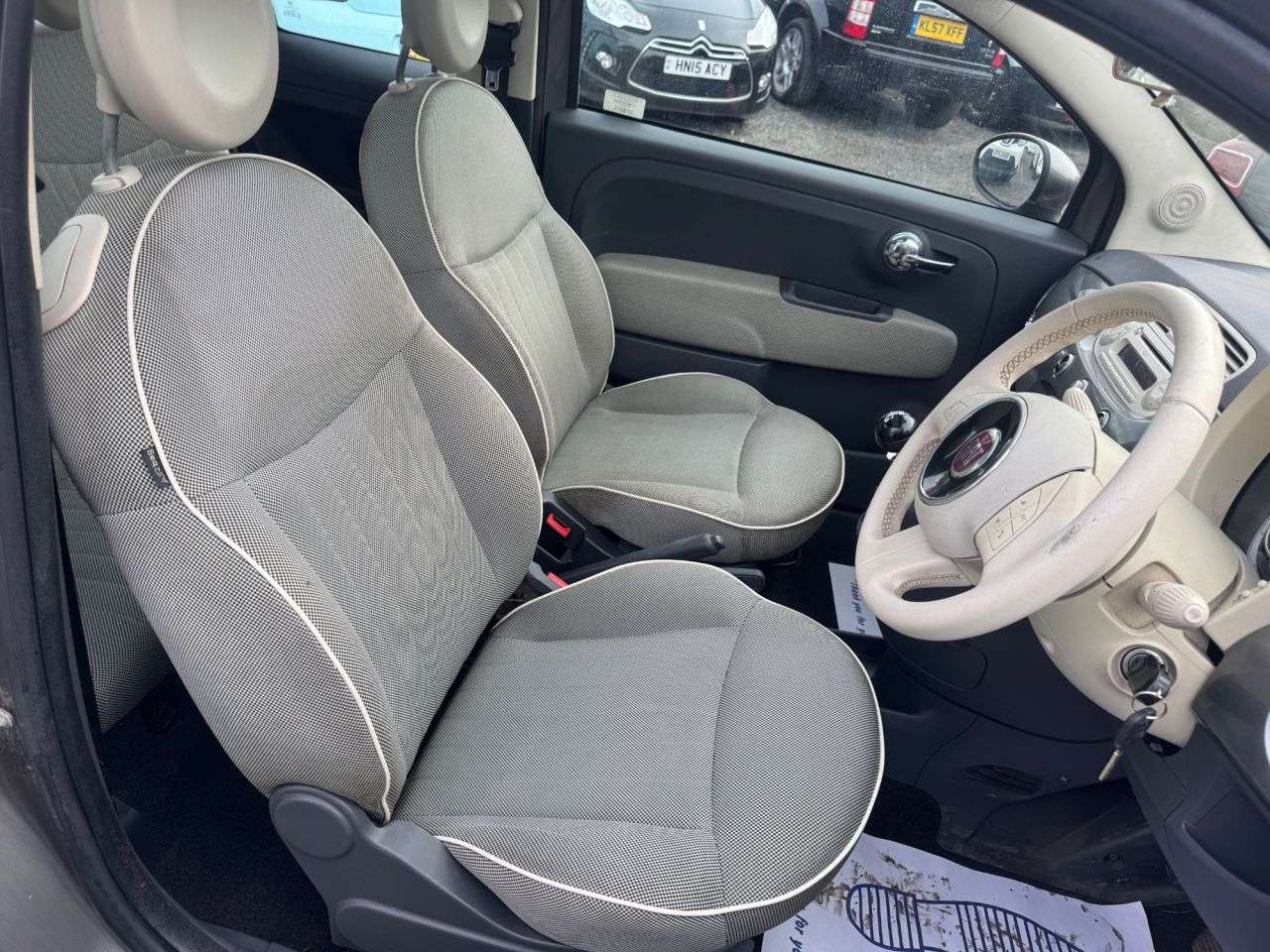 2012 FIAT 500 2012 FIAT 500