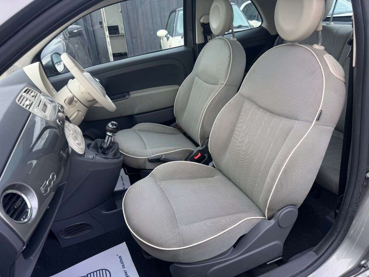 2012 FIAT 500 2012 FIAT 500