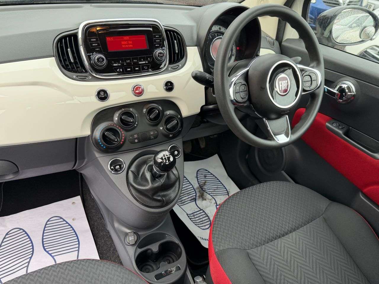2016 FIAT 500 2016 FIAT 500