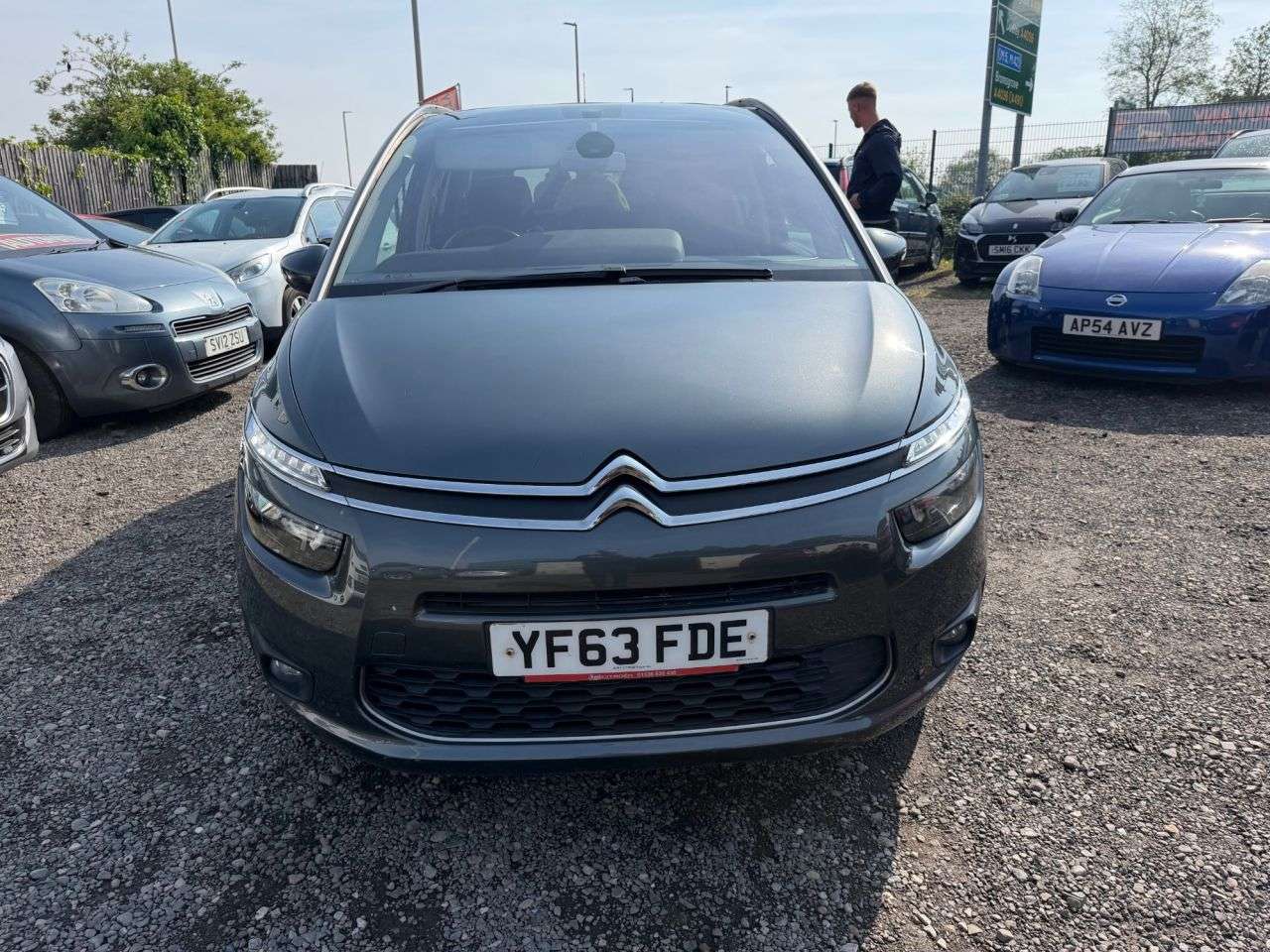 A 2013 CITROEN GRAND C4 PICASSO 1.6 e-HDi Airdream Exclusive MPV 5dr Diesel Manual Euro 5 (s/s) (115 ps) ** A 2013 CITROEN GRAND C4 PICASSO 1.6 e-HDi Airdream Exclusive MPV 5dr Diesel Manual Euro 5 (s/s) (115 ps) **