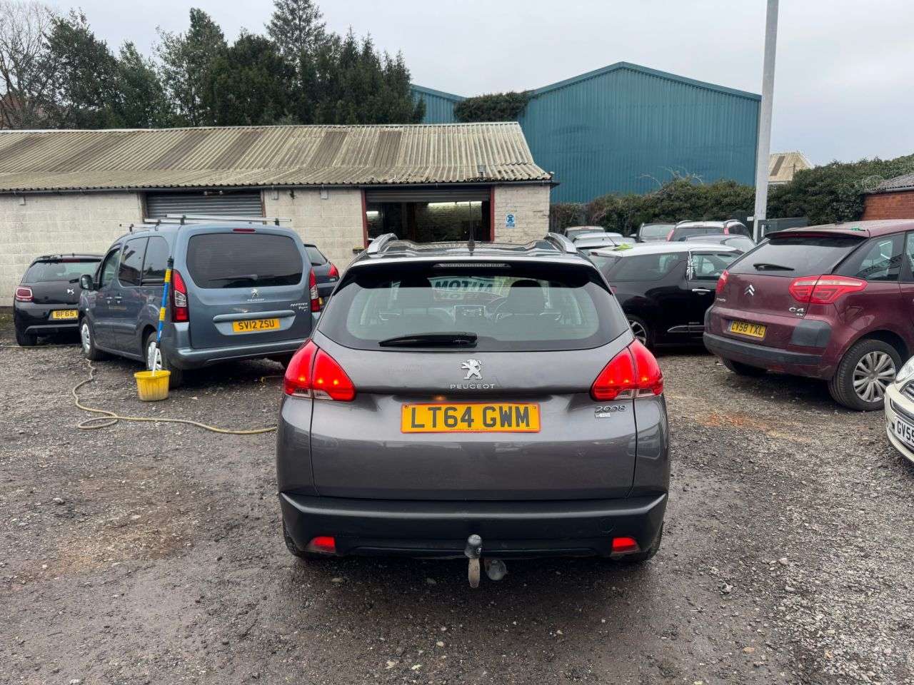 2014 PEUGEOT 2008 2014 PEUGEOT 2008