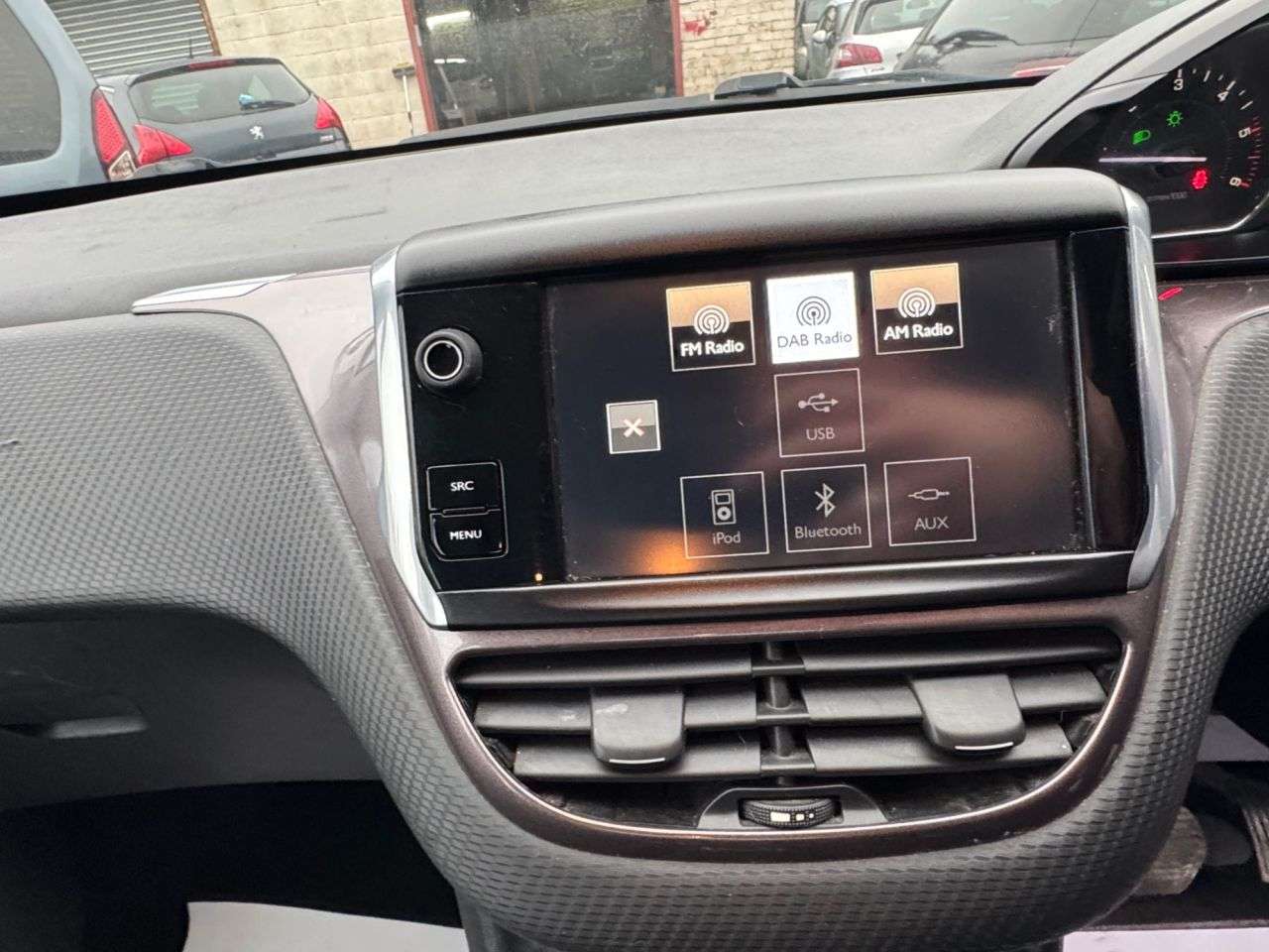 2014 PEUGEOT 2008 2014 PEUGEOT 2008