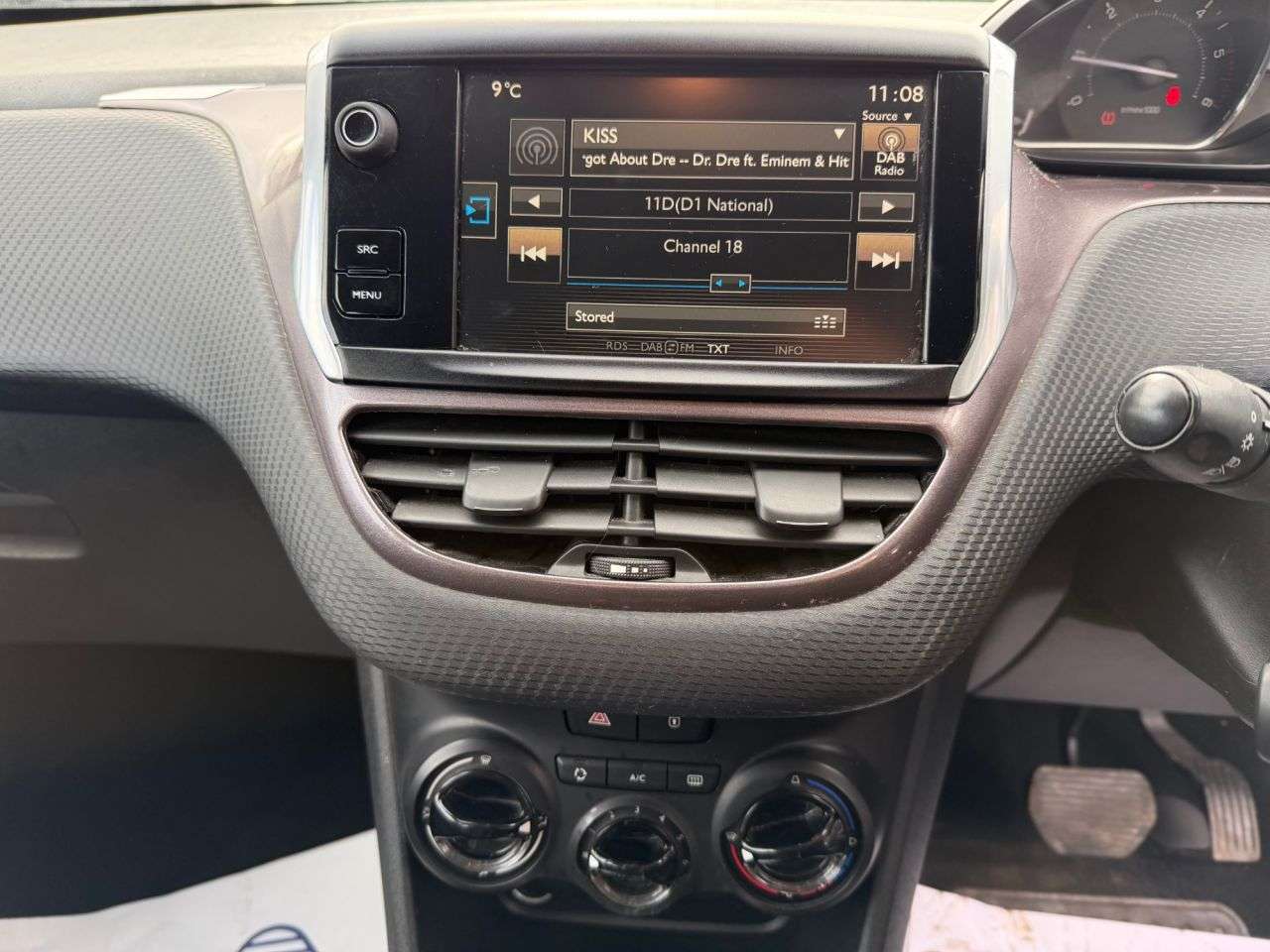 2014 PEUGEOT 2008 2014 PEUGEOT 2008