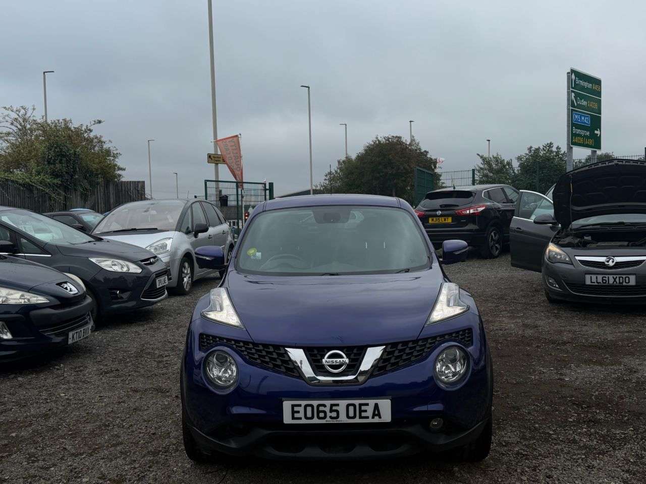 A 2015 NISSAN JUKE 1.2 DIG-T Tekna SUV 5dr Petrol Manual Euro 6 (s/s) (115 ps) *** Trade sale A 2015 NISSAN JUKE 1.2 DIG-T Tekna SUV 5dr Petrol Manual Euro 6 (s/s) (115 ps) *** Trade sale