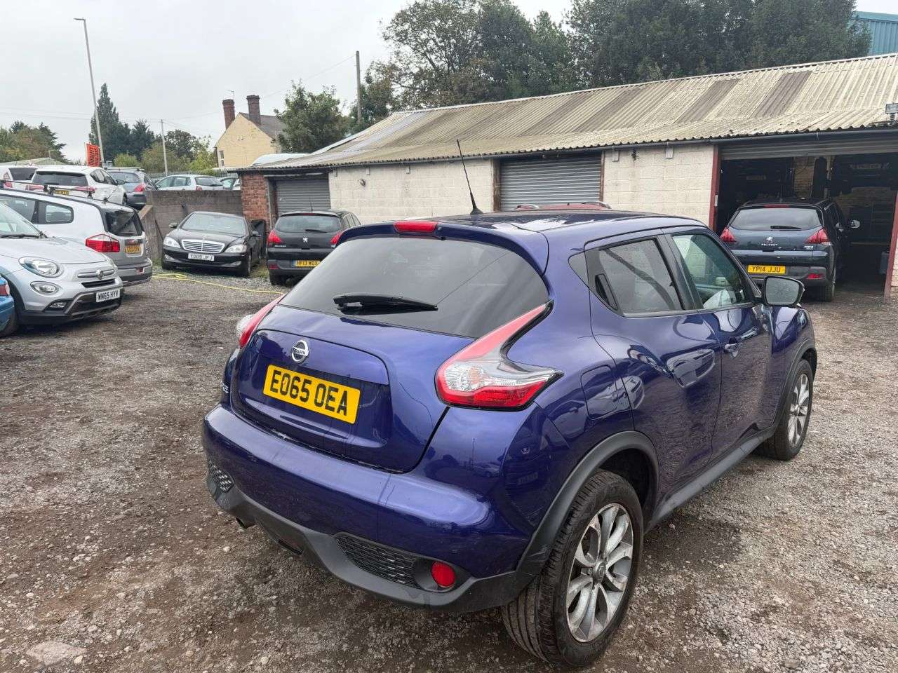 A 2015 NISSAN JUKE 1.2 DIG-T Tekna SUV 5dr Petrol Manual Euro 6 (s/s) (115 ps) *** Trade sale A 2015 NISSAN JUKE 1.2 DIG-T Tekna SUV 5dr Petrol Manual Euro 6 (s/s) (115 ps) *** Trade sale